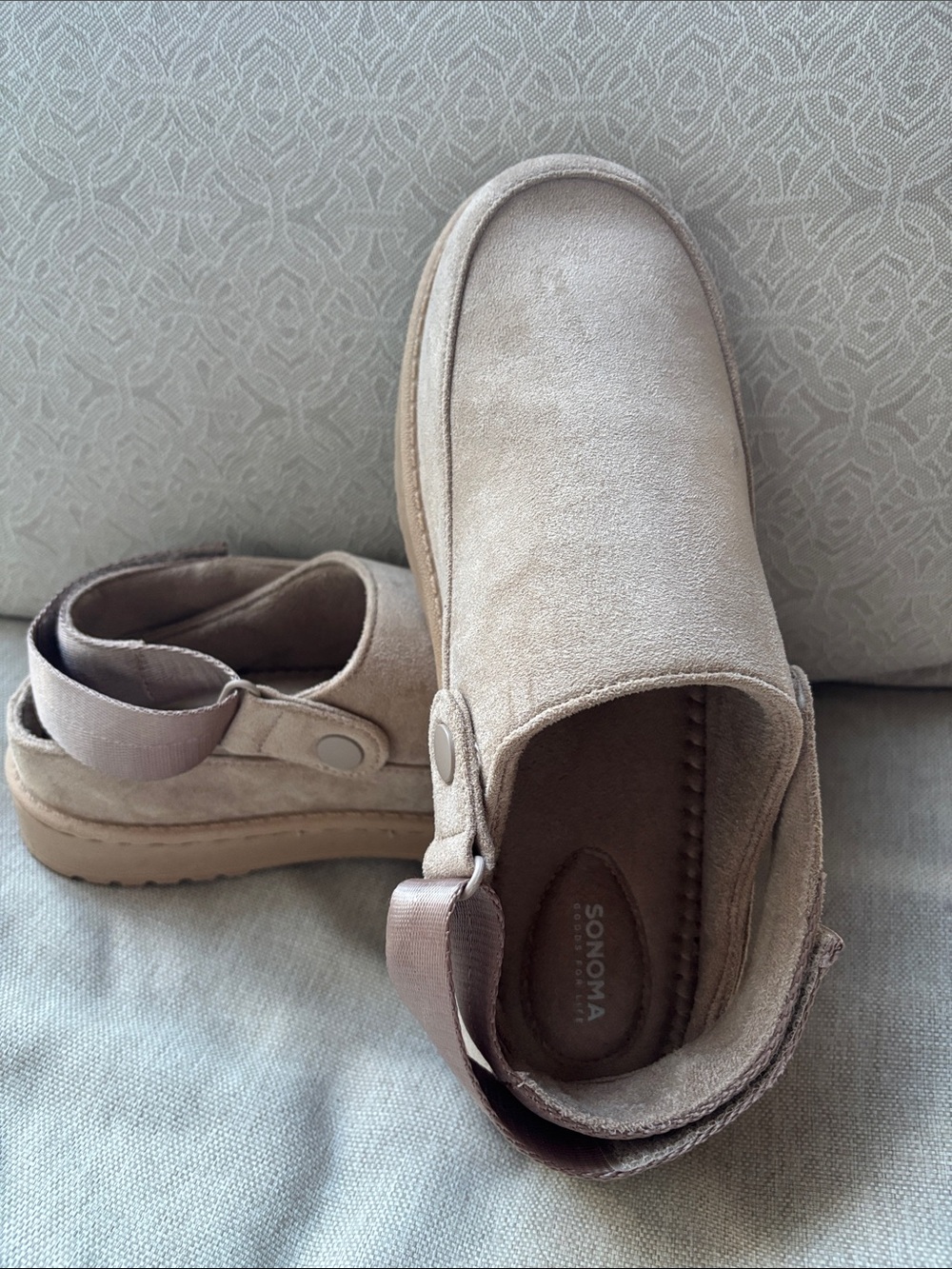 NWOT Sonoma Winter Clogs